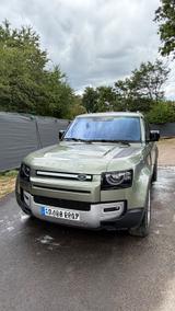 Land Rover Defender 2.0 P300 SE 110 SE *AHK*PANO*KAMERA - Land Rover Defender mit Benzin-Antrieb