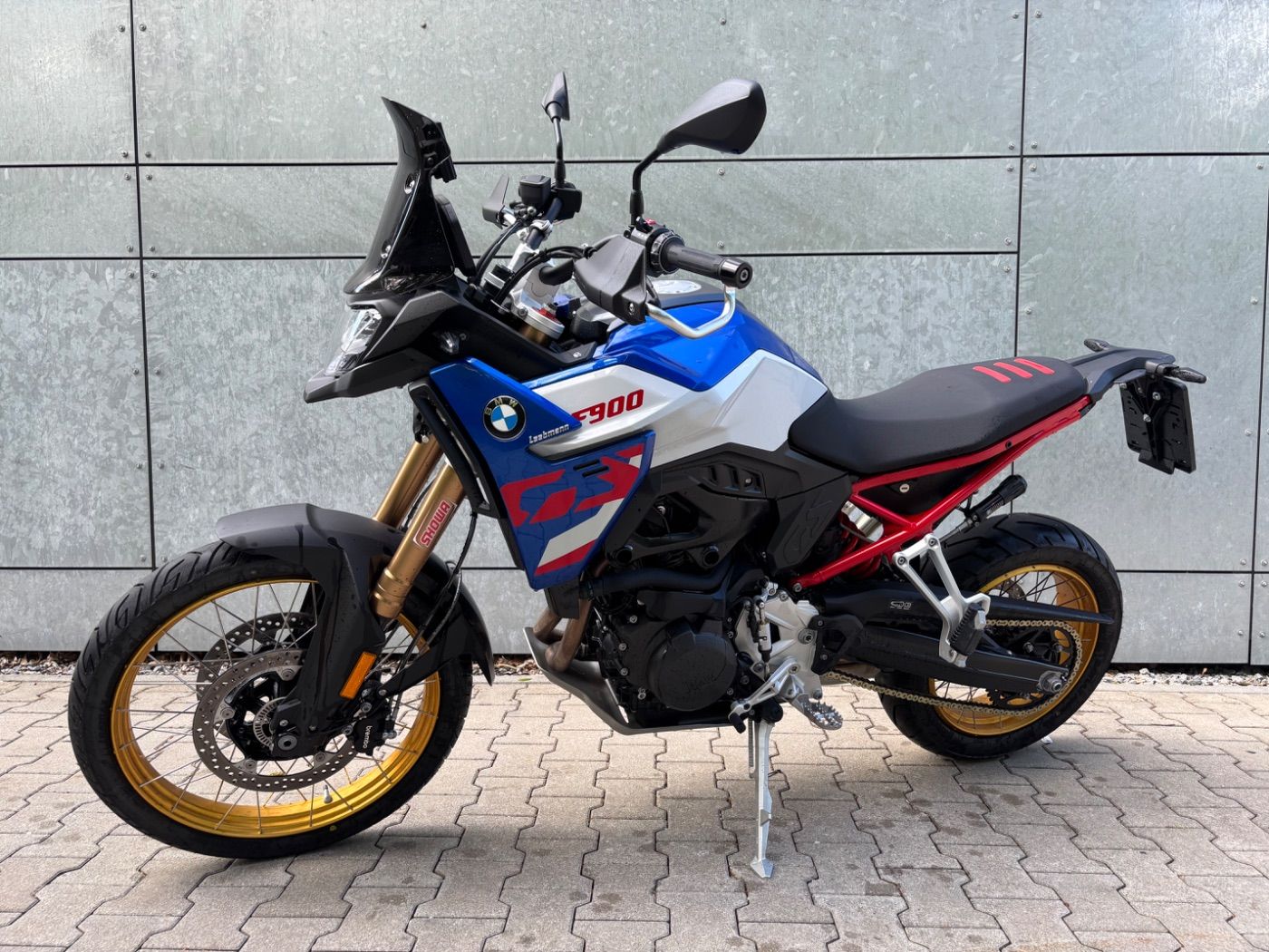 Fahrzeugabbildung BMW F 900 GS Trophy Dynamik-Paket