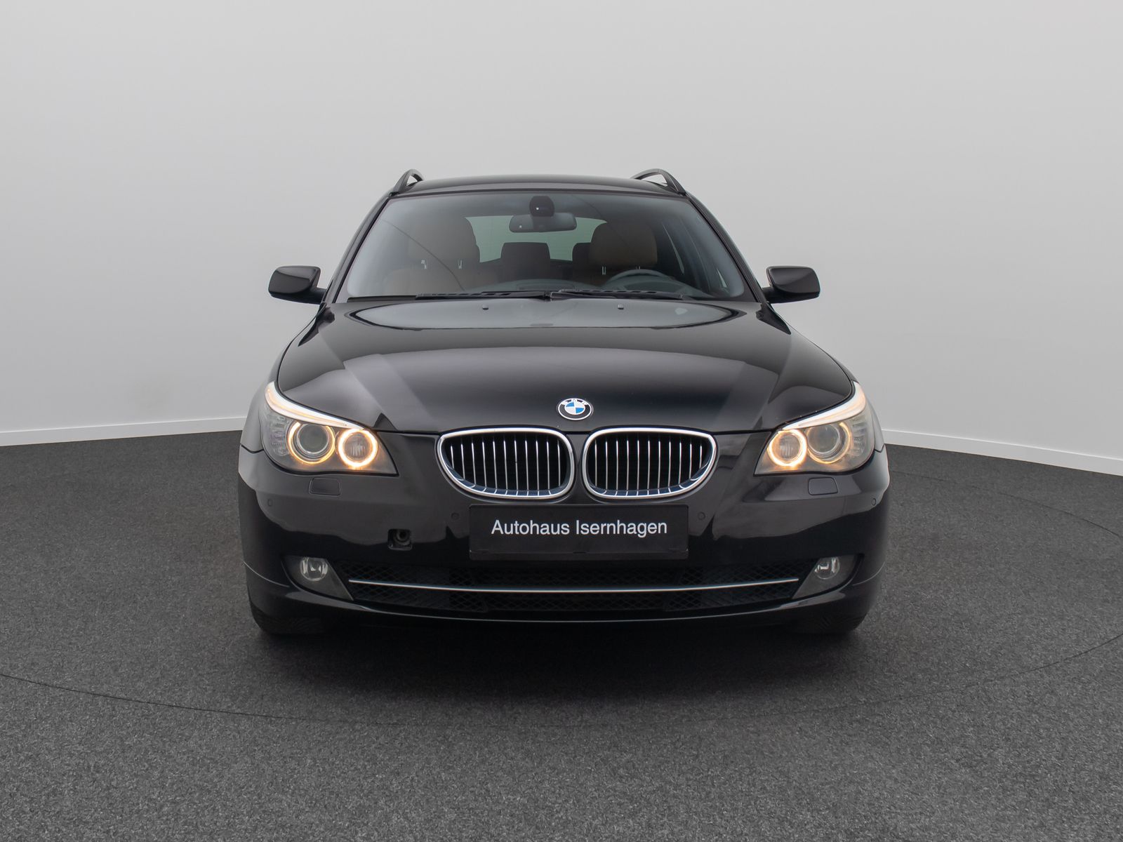 Fahrzeugabbildung BMW 525d Tempomat PDC Xenon NaviPro AHK Lordos HUD