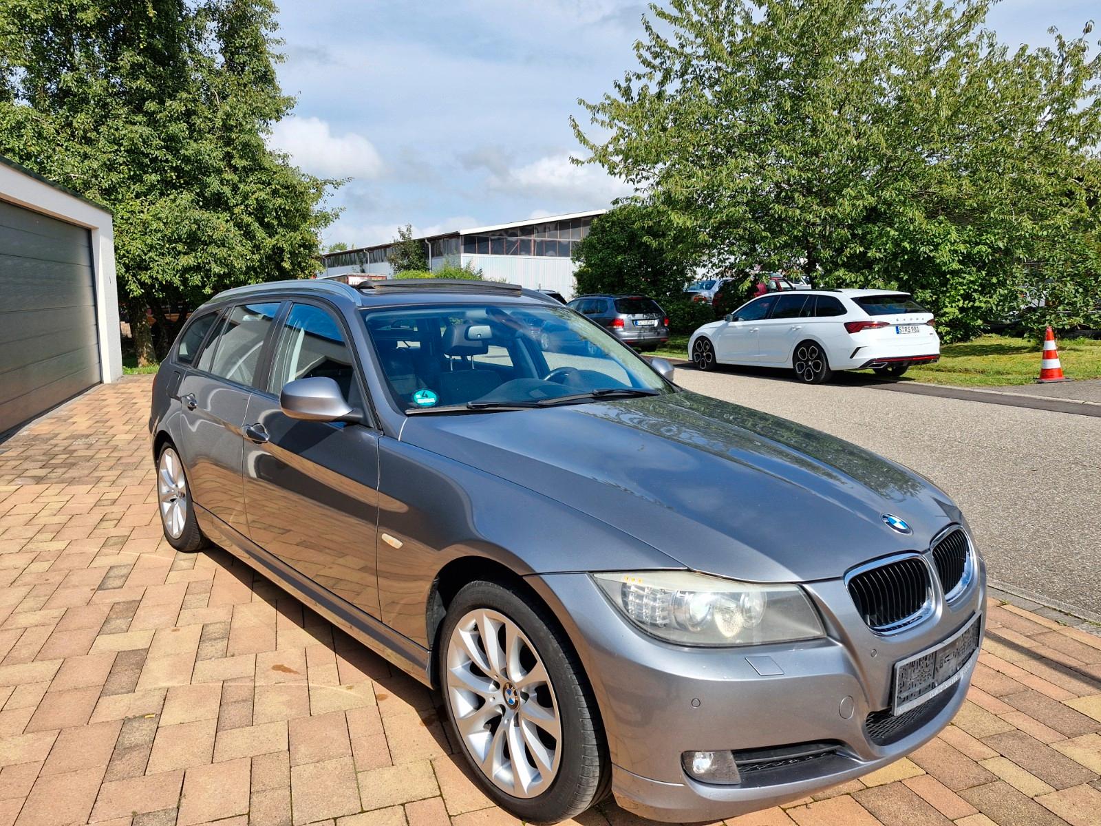 BMW 320 2011 — photo 6