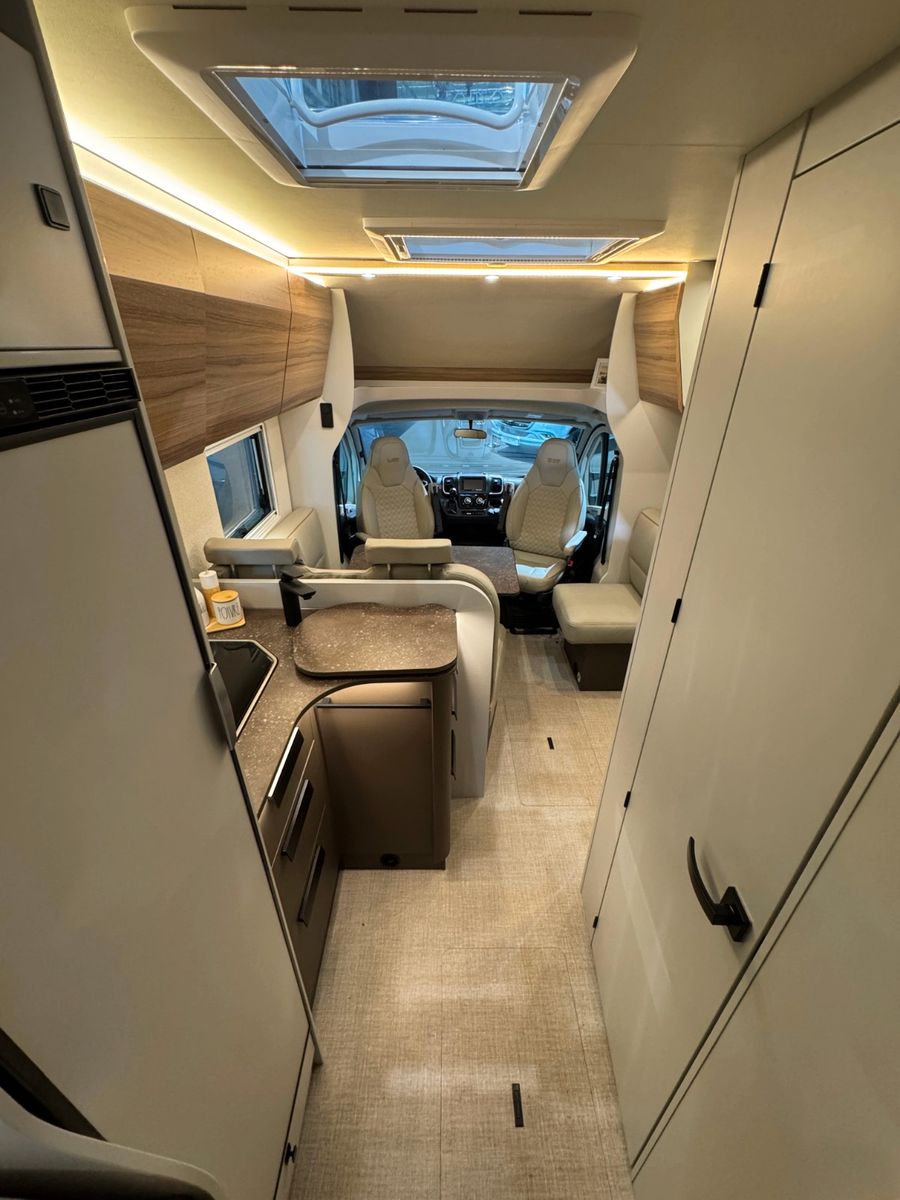 Fahrzeugabbildung Bürstner B66 TD 690-SONDERMODELL-AUTOMATIK!