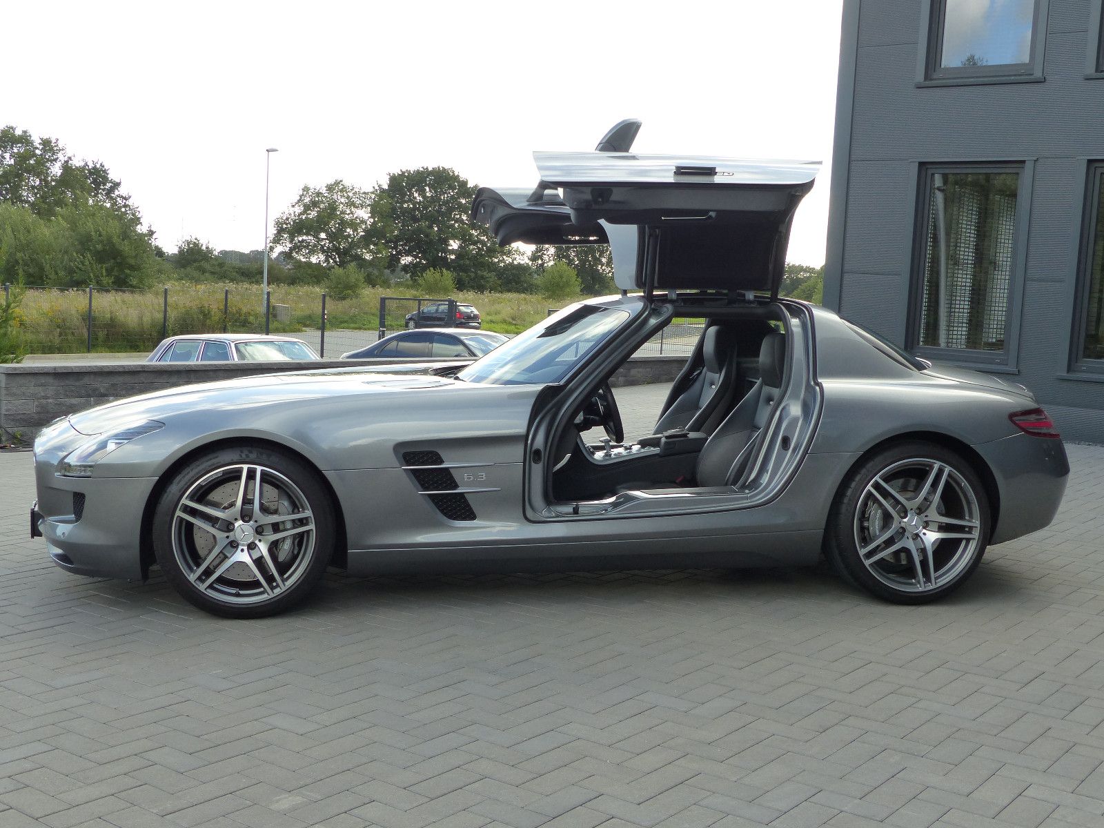 Fahrzeugabbildung Mercedes-Benz SLS AMG Coupe