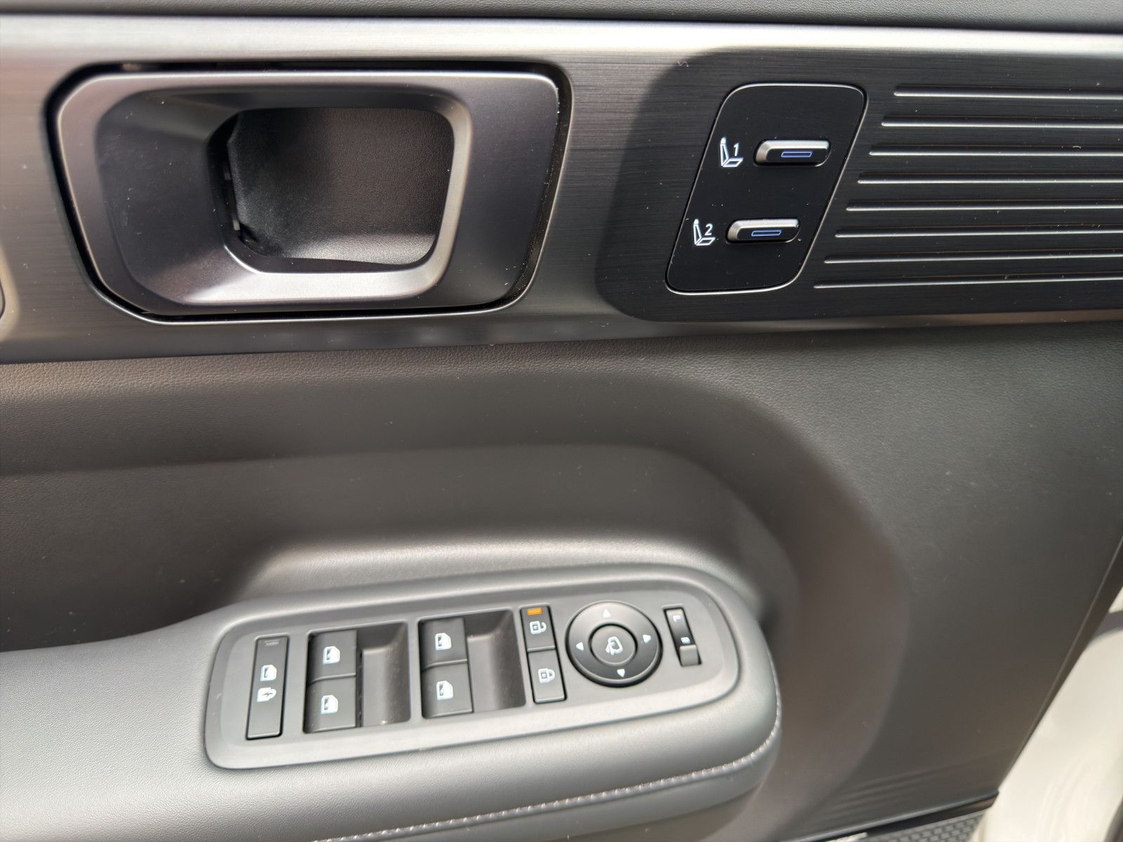 Hyundai Santa Fe – Bild 25