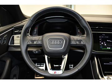 Audi Q8 - 5