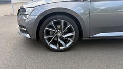 Foto Nummer 10: SKODA Superb