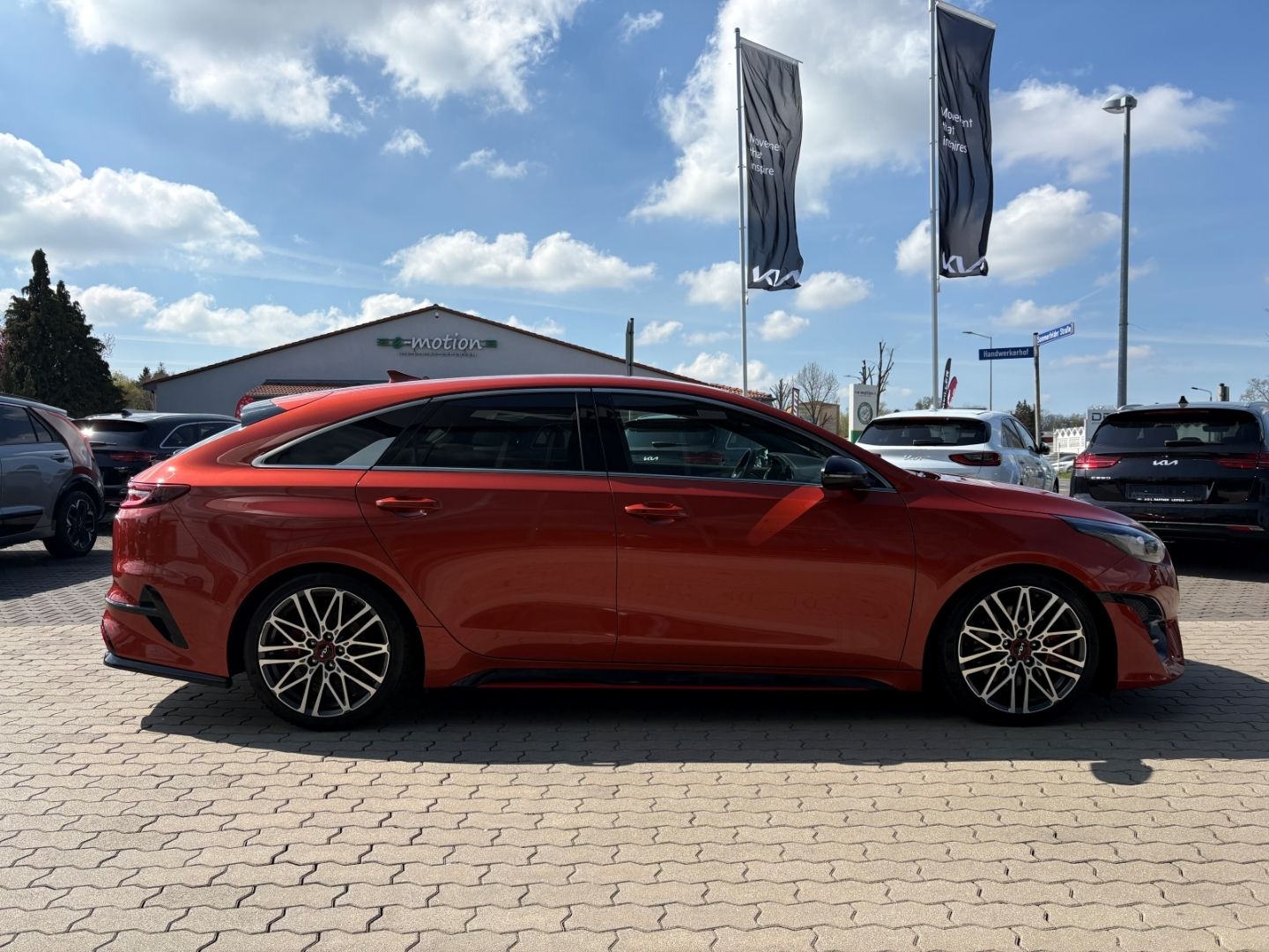 Fahrzeugabbildung Kia ProCeed GT Navi JBL LED ACC El. Heckklappe