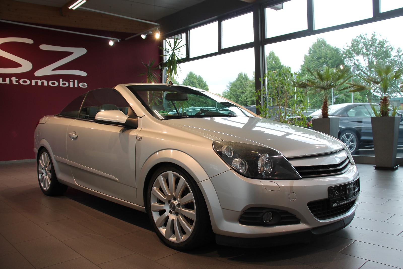 Opel Astra Twin Top Cosmo Navi SHZ