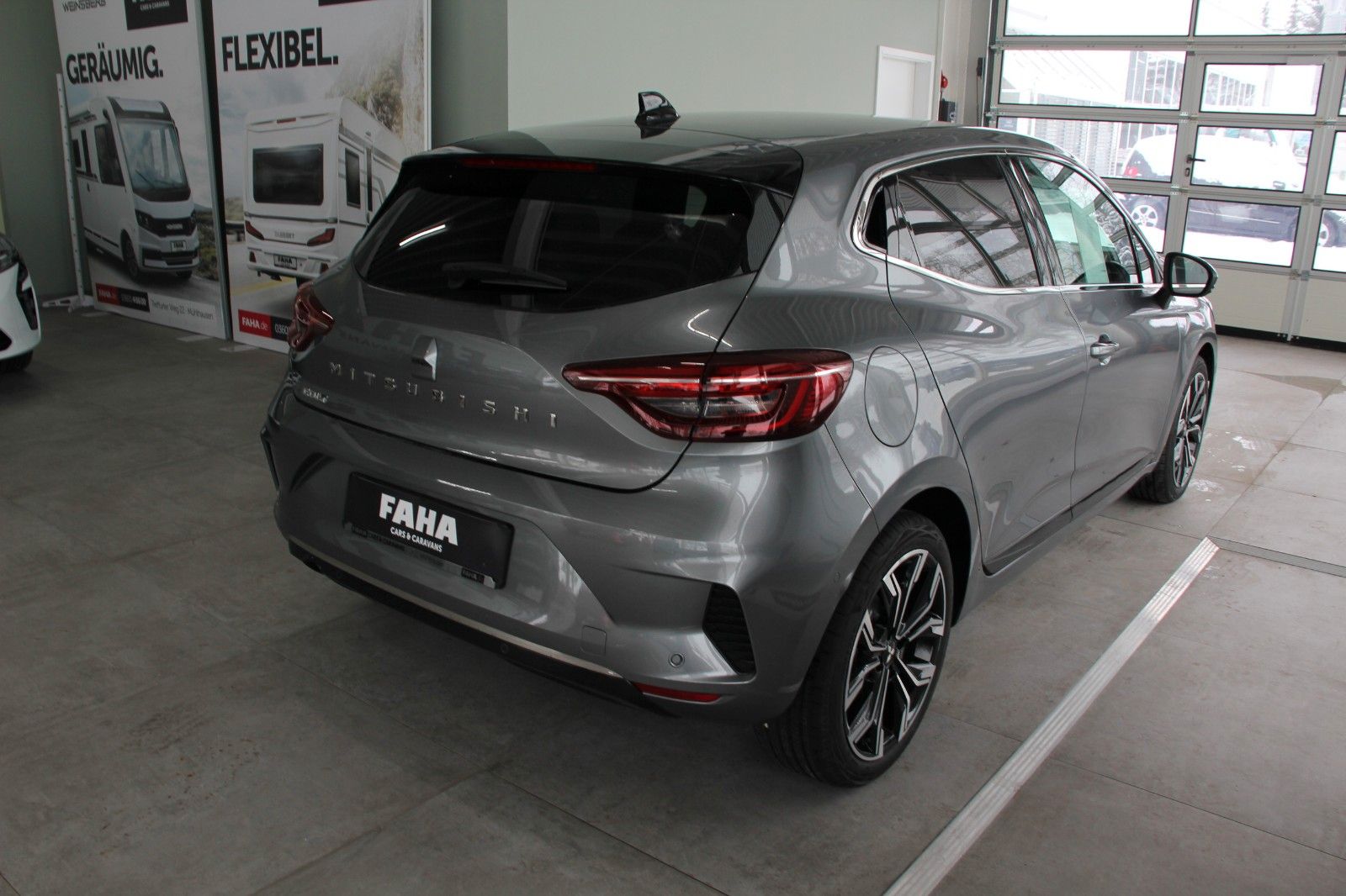 Fahrzeugabbildung Mitsubishi Colt Top LED*DAB*SHZ*BOSE*360°