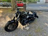 Triumph Bonneville Bobber Black - Offers