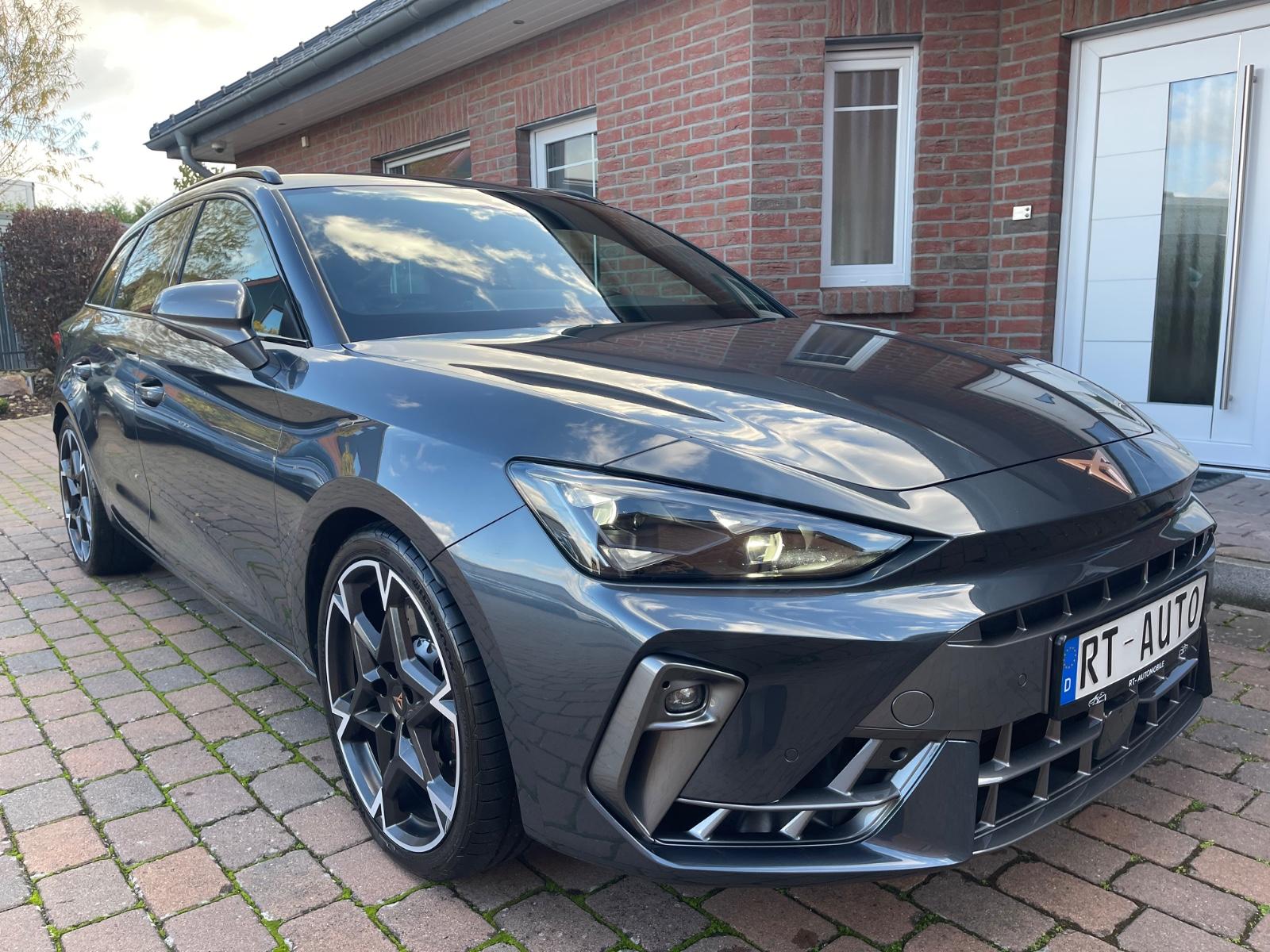 Cupra Leon Sportstourer 2.0 TSI 333PS 4Drive VZ LED
