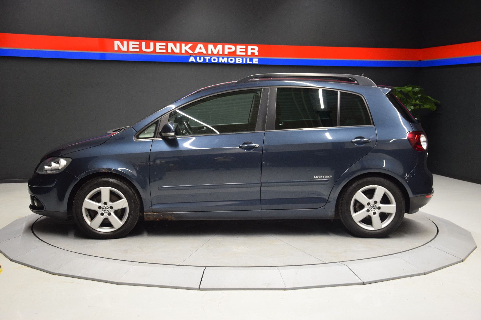 Fahrzeugabbildung Volkswagen Golf Plus United Klimaanlage 1.Hand Einparkhilfe