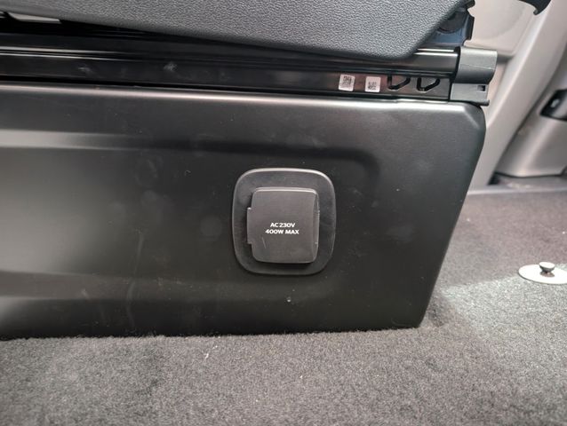 Ford Tourneo Custom Tit. 2.0 L1 NEUES MODELL
