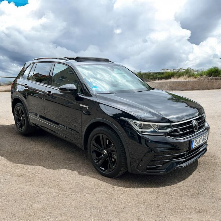 Volkswagen Tiguan 2.0 TDI DSG 4M Black & R-Line PANO LEDER