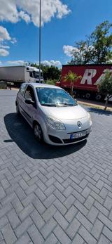 Renault Twingo 1,2 - Renault Twingo in Magdeburg