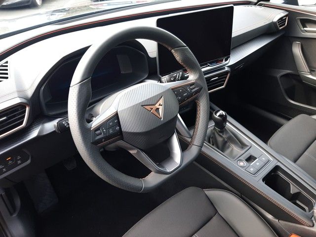 Fahrzeugabbildung Cupra Leon 1.5 TSI Kamera AppConnect ACC 18" LED