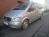 Mercedes-Benz Vito 115 4x4 Allrad das Auto ist Automatik - gebrauchte Mercedes-Benz Vito aus dem Jahr 2004