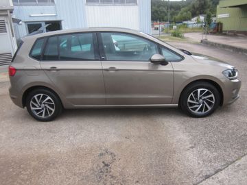 Volkswagen Golf - 5