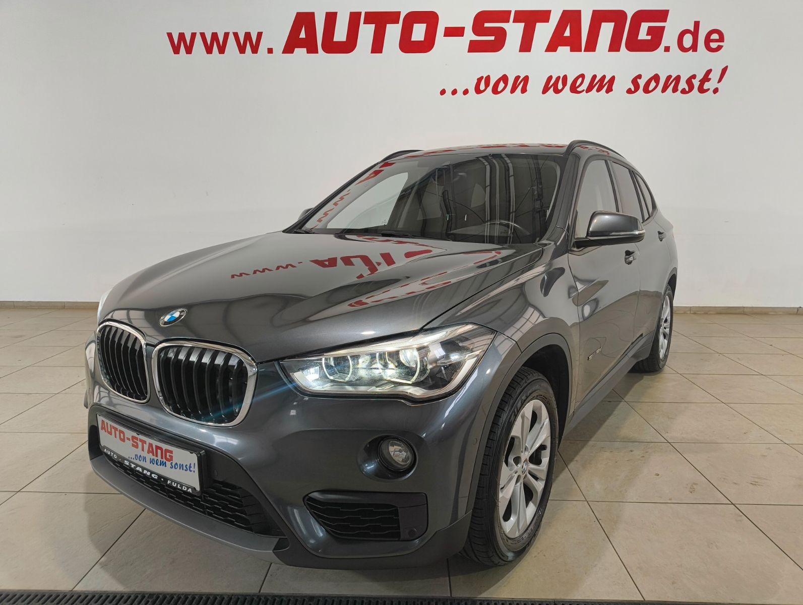 BMW X1 sDrive 18 d *Scheckheft*SO+WI*