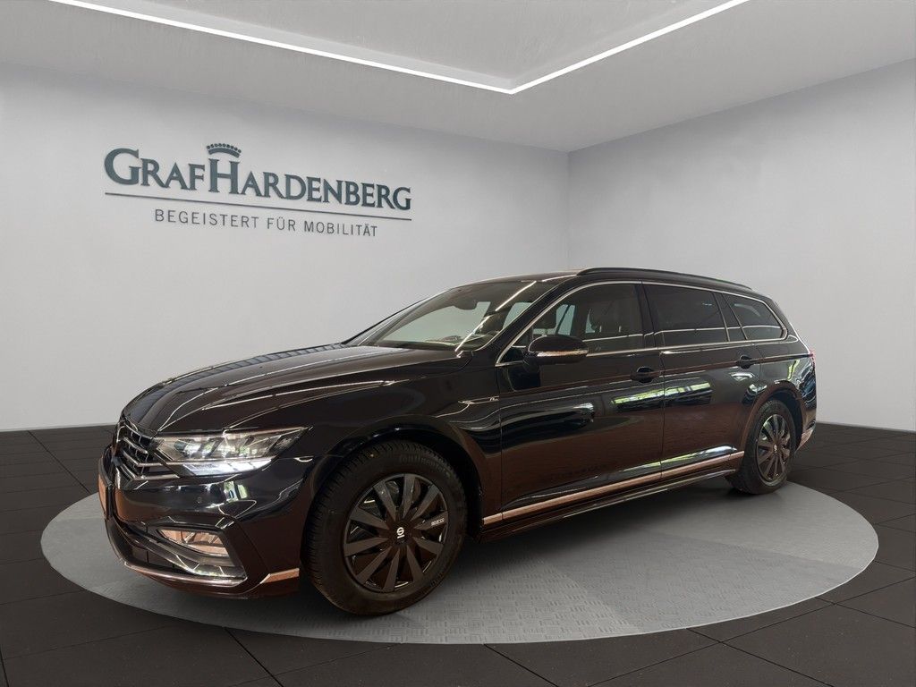 Volkswagen Passat — hlavná fotografia