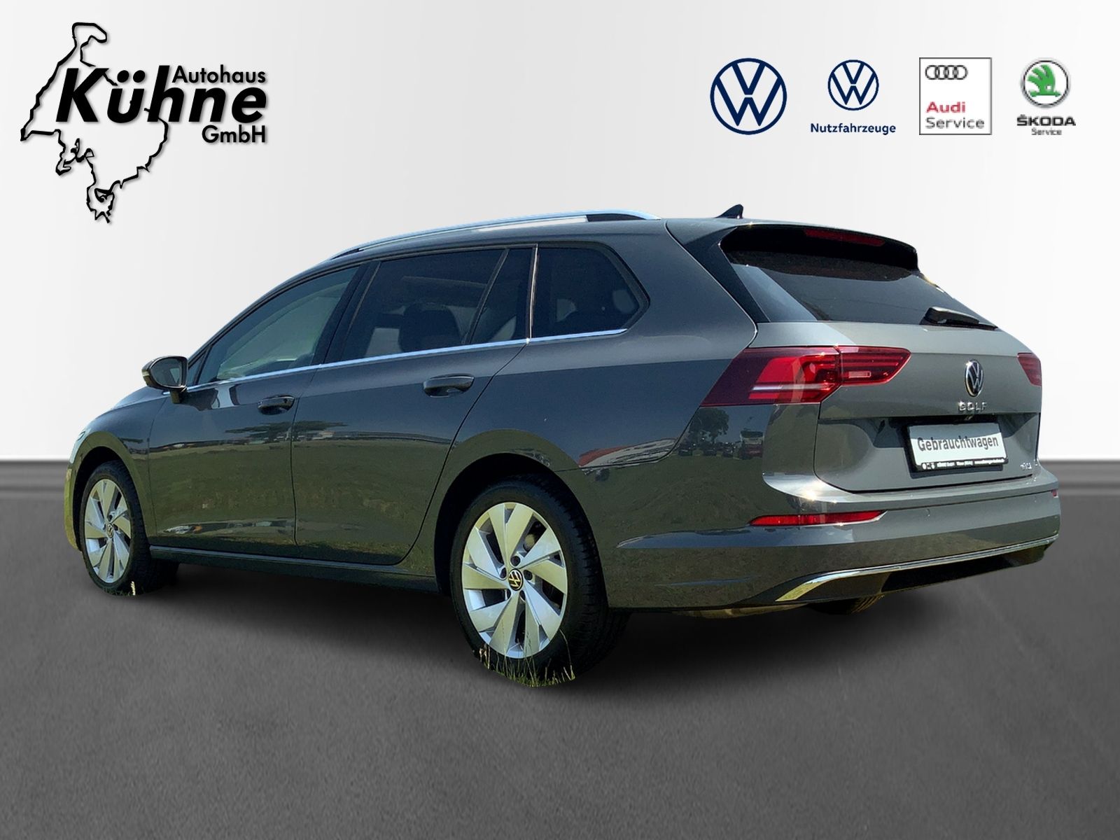 Golf VIII 1.5 eTSI Business, Navi, AHK, Pano.