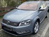 Volkswagen Passat Alltrack Kombi in grau - gebrauchte VW Passat Alltrack aus dem Jahr 2013