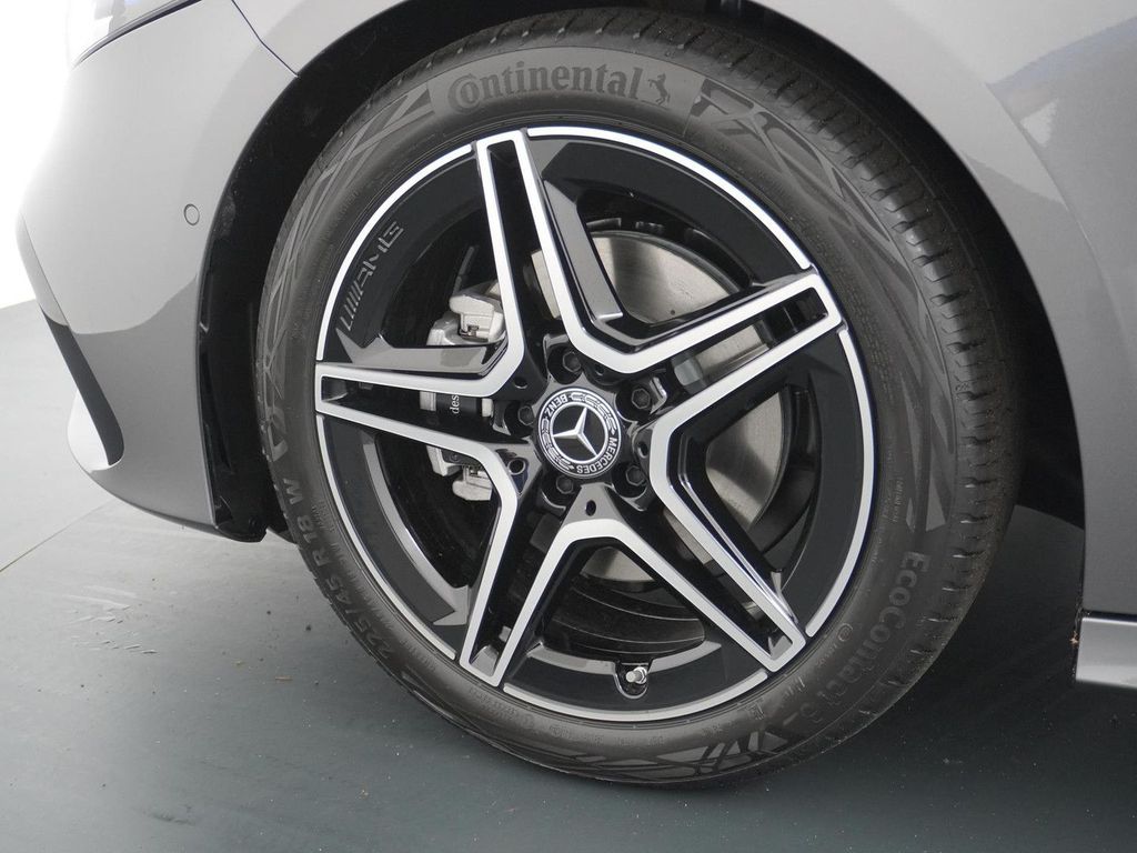 Mercedes-Benz A 180 Star Edition AMG Line | Panorama - Schiebe