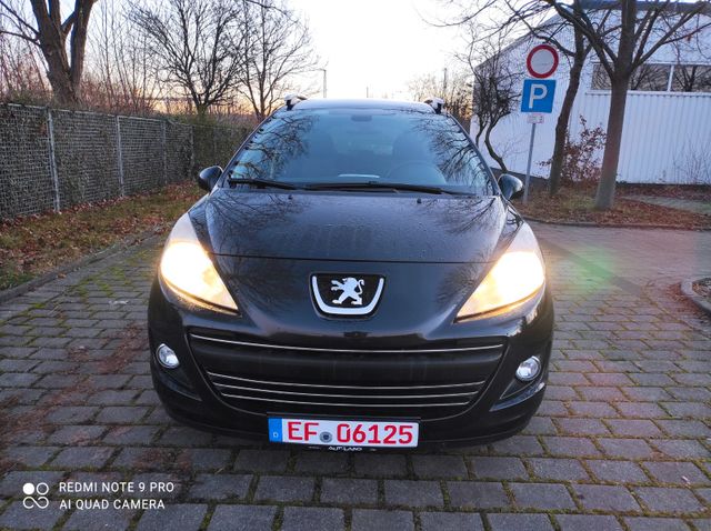 Peugeot 207 SW Premium 120 VTi Automatik