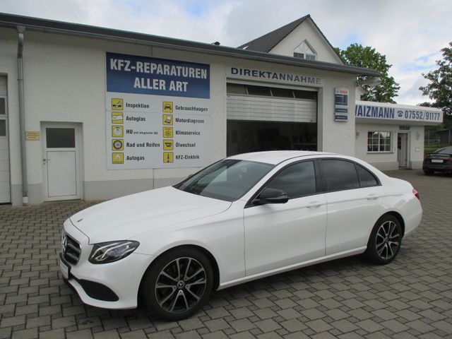 MERCEDES-BENZ E 220 d Autom. Avantgarde, Navi