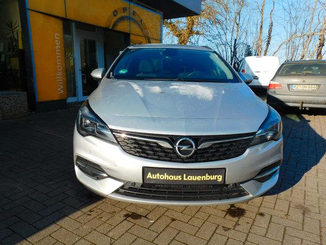 Foto: OPEL Astra Sports Tourer+SHZ+LRH+KAMERA+AUTOMATIK+NAV (Fahrzeug-Nummer 446074378)