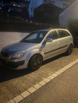 Kia KIA RIO 1,4 - gebrauchte Kia Rio aus dem Jahr 2008