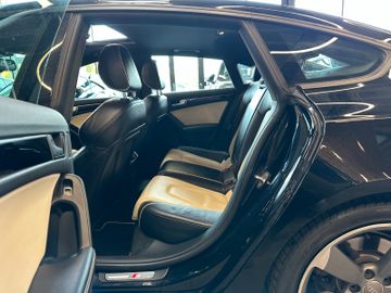 Audi A5*S-LINE*PANO*KEYLESS*ACC*PDC*SPURHT*VollLEDER*