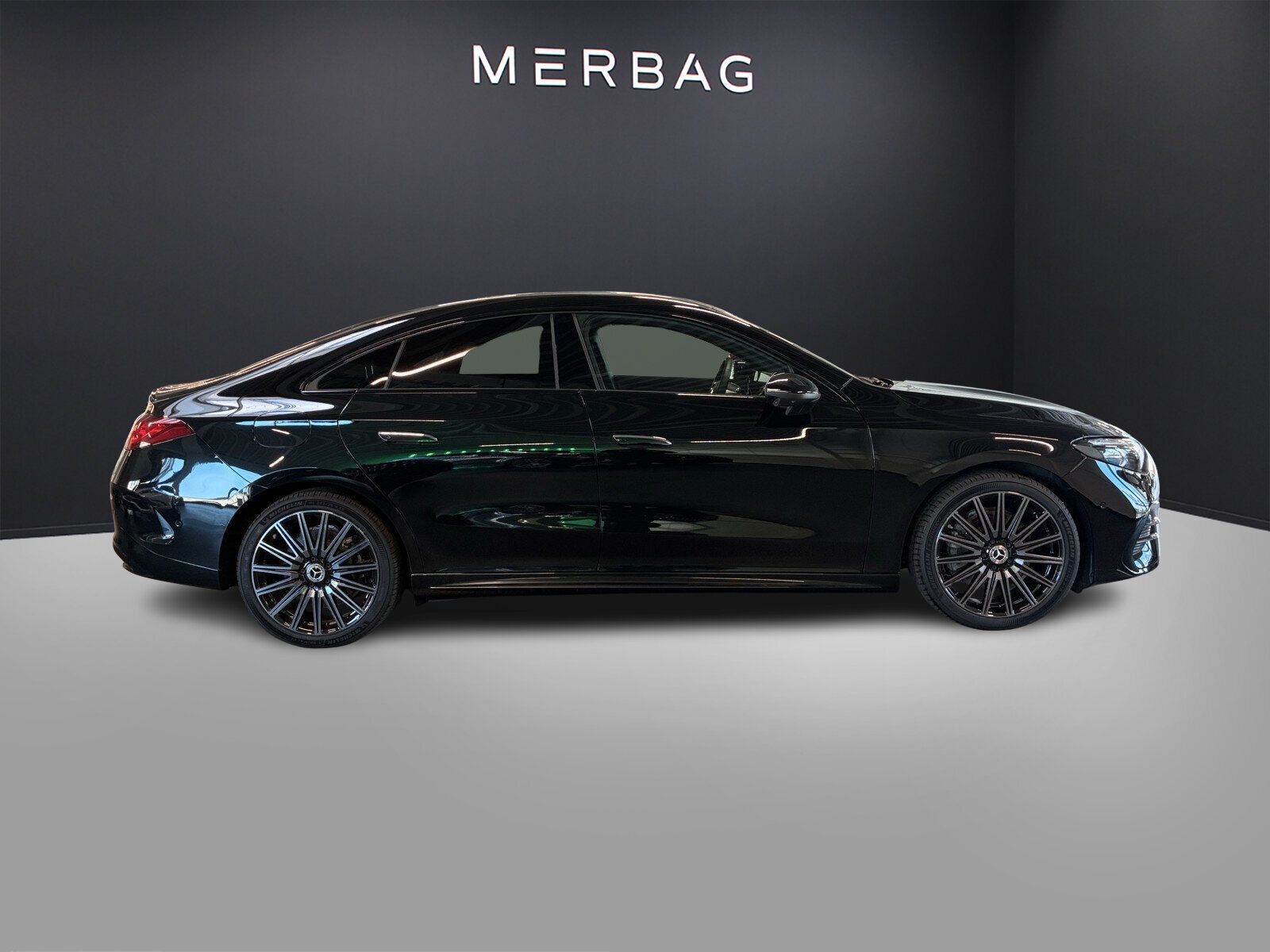 Mercedes-Benz CLA 250 AMG-LINE PLUS PREMIUM NIGHT 19 KAMERA foto 4