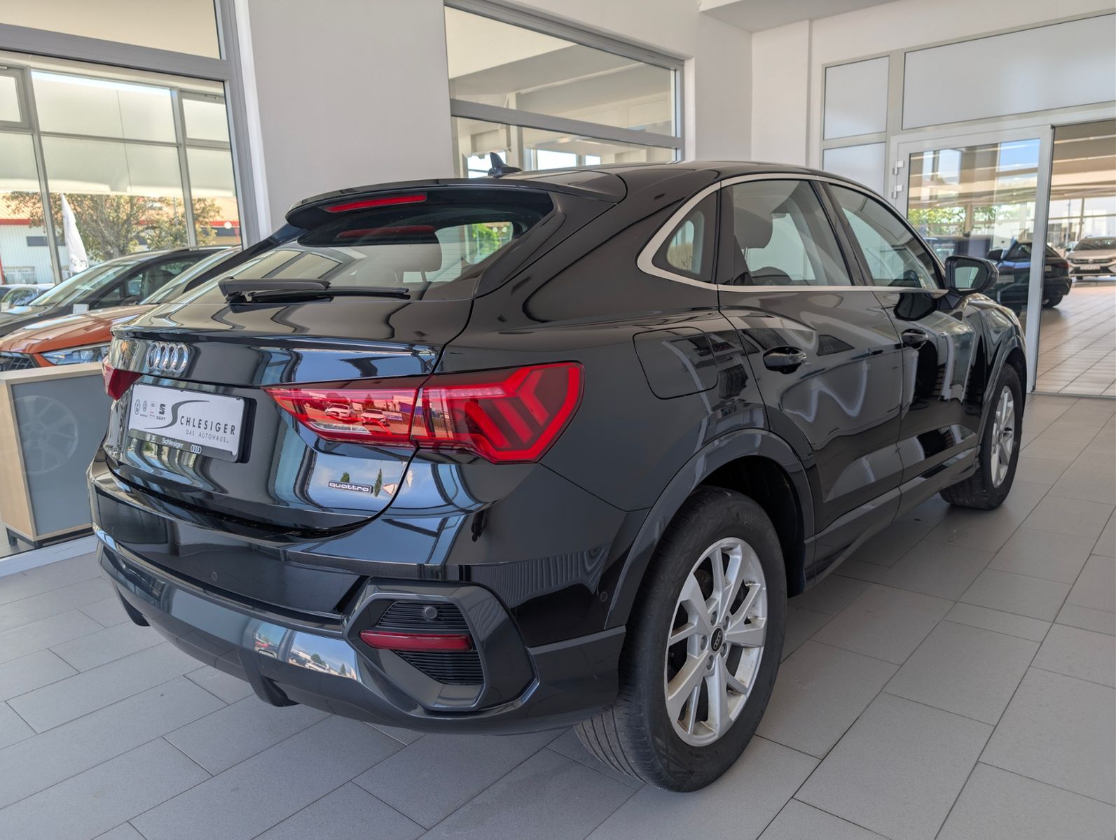 Audi Q3 Sportback Quattro 40 TDI AZV/NAVI/MATRIX foto 4