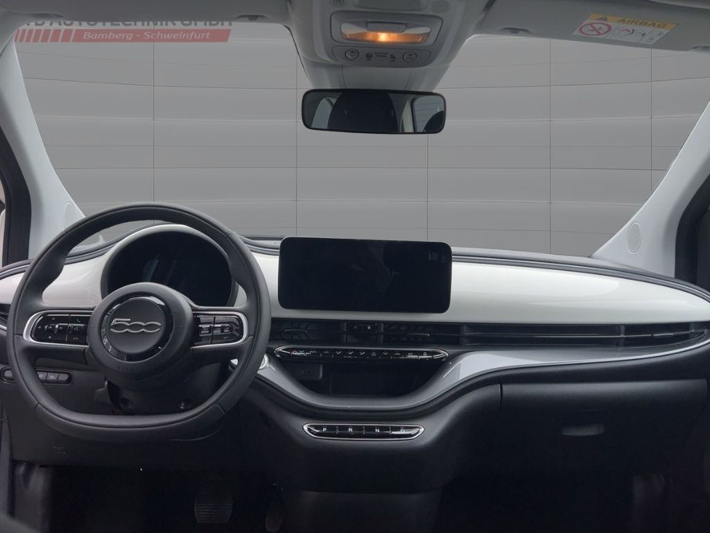 Fahrzeugabbildung Fiat 500e Elektro 42 kwh ALU Apple CarPlay Android Au