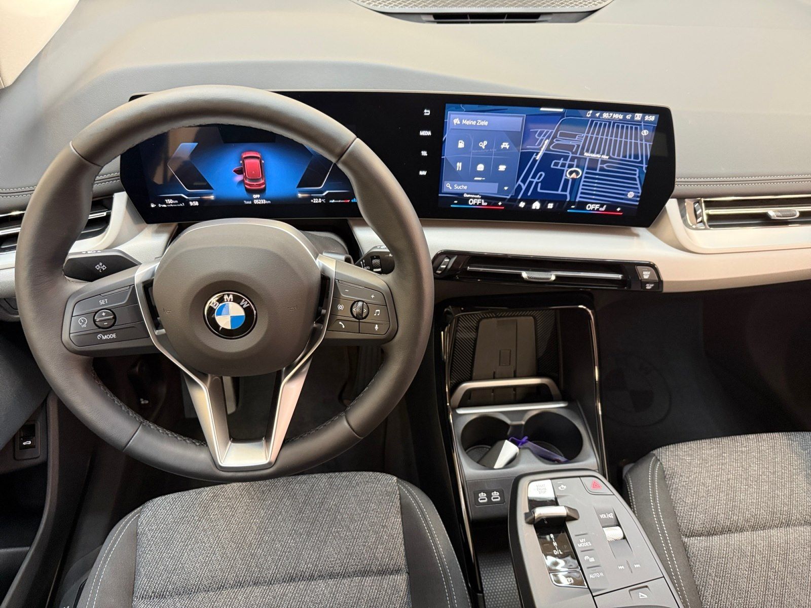 BMW 220 Active Tourer - Bild 7