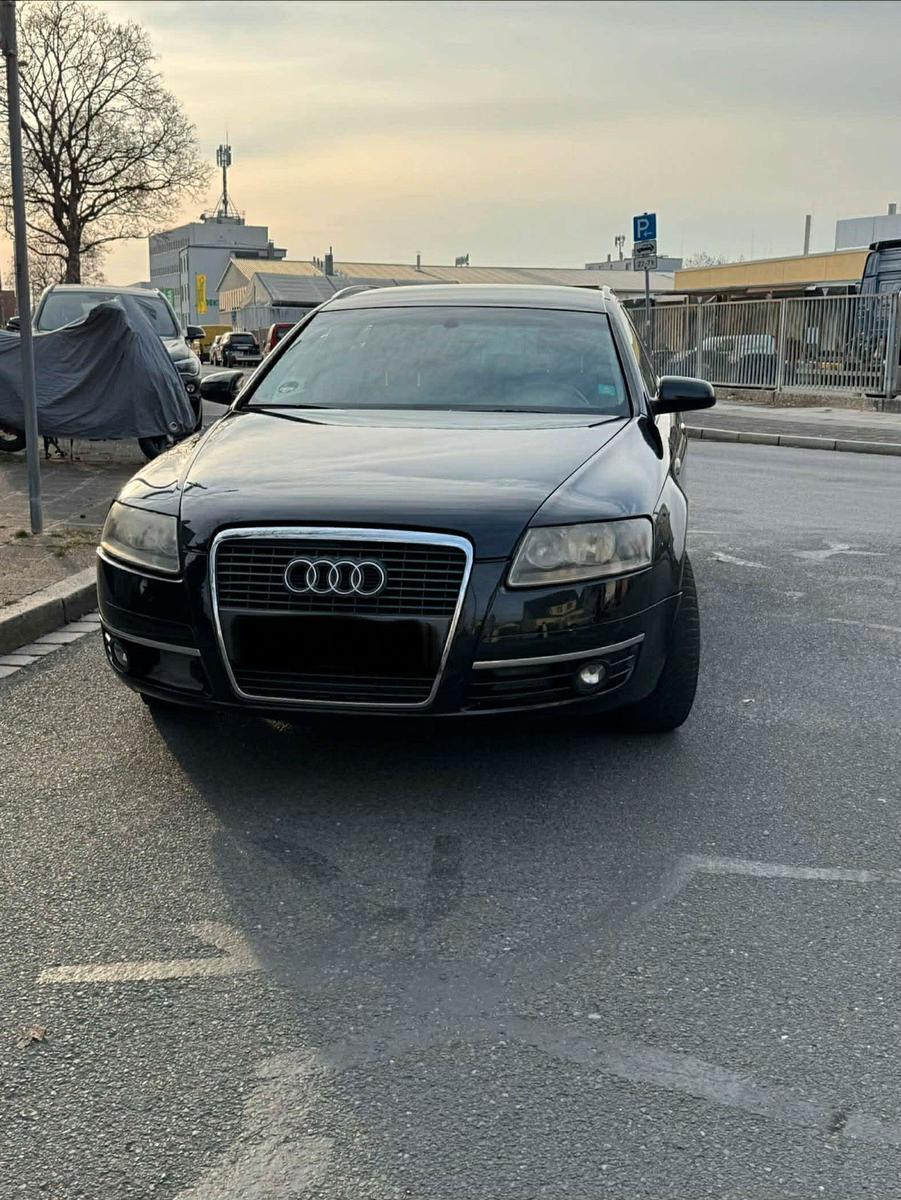 Audi A6 2006 — interior