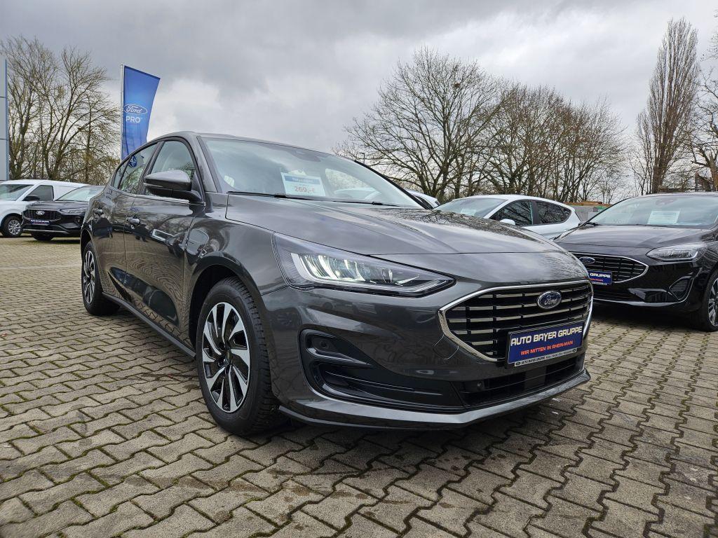 Ford Focus 1.0 EcoBoost Hybrid TITANIUM