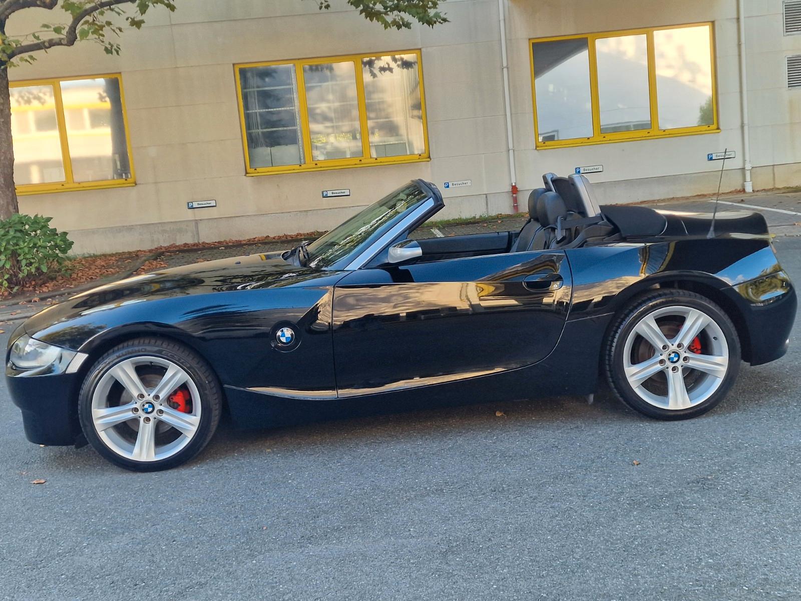 BMW Z4 E85 2.5i Roadster 177 ch — Cuir - sièges chauffants - GPS - capote électrique - 122 000 km