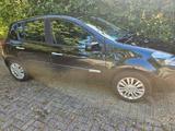 Renault Clio III  1. Vorbesitzer 88.908 KM - Renault Clio von privat