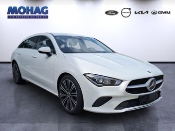 Mercedes CLA 180 Shooting Brake - 2