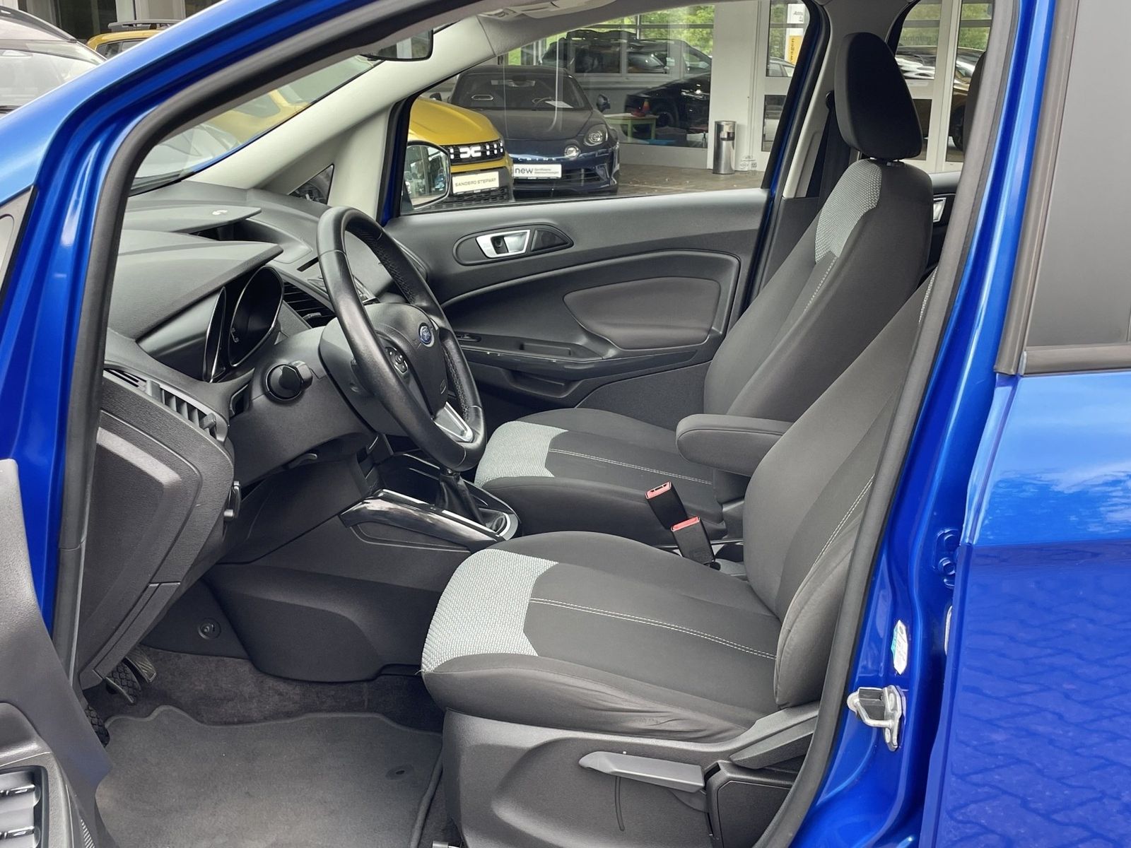 Fahrzeugabbildung Ford EcoSport Trend 1.0