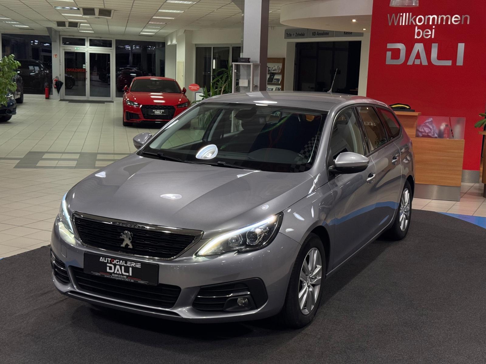 Peugeot 308 SW Active Pack NAVI-CARPLAY-PDC-Cockpit