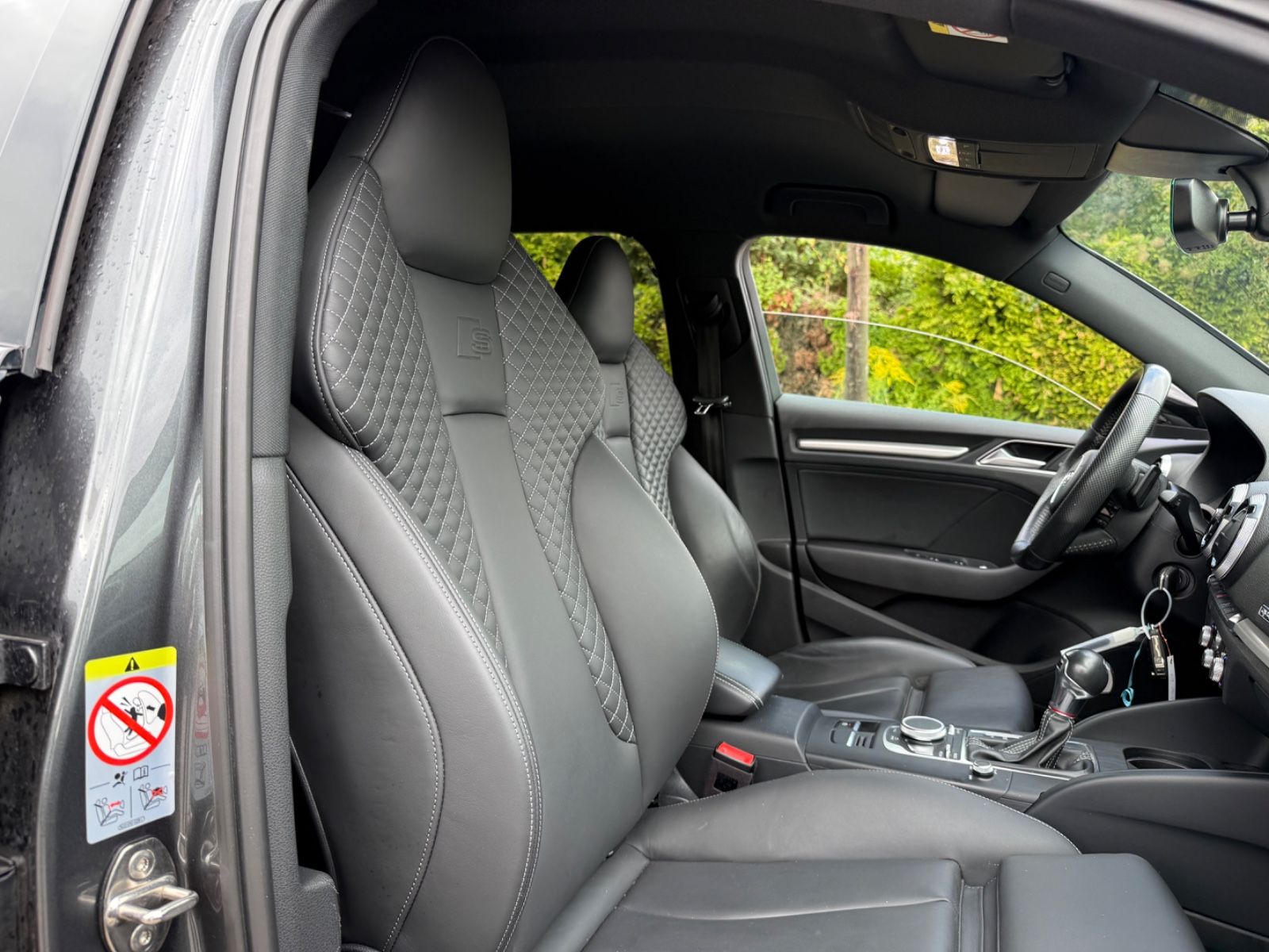 Audi S3 Sportback 2.0TFSI quattro S-Tronic Exclusive foto 17