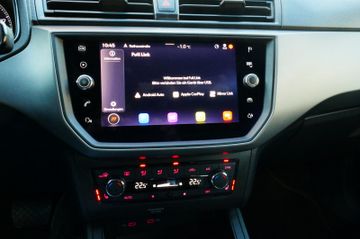 Fahrzeugabbildung SEAT Ibiza Style, Apple Car Play / Android