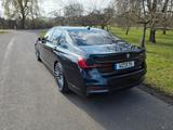 BMW 745e M 21 Massage          - BMW 745 mit Hybrid-Antrieb