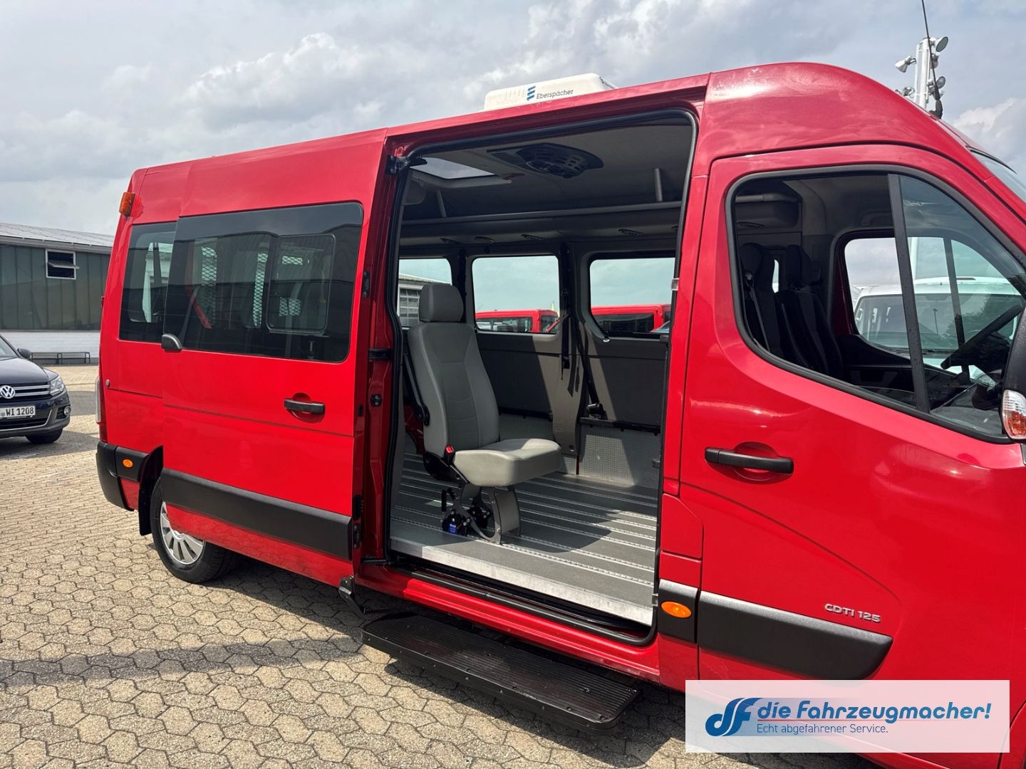 Fahrzeugabbildung Opel Movano StandHZG PDC Berganfahrass.*8036