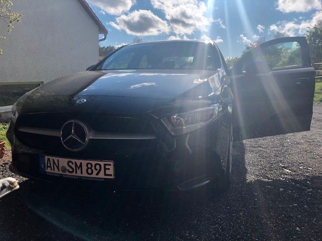 MERCEDES-BENZ A 250 e DCT - Hybrid, 2.te Hand!