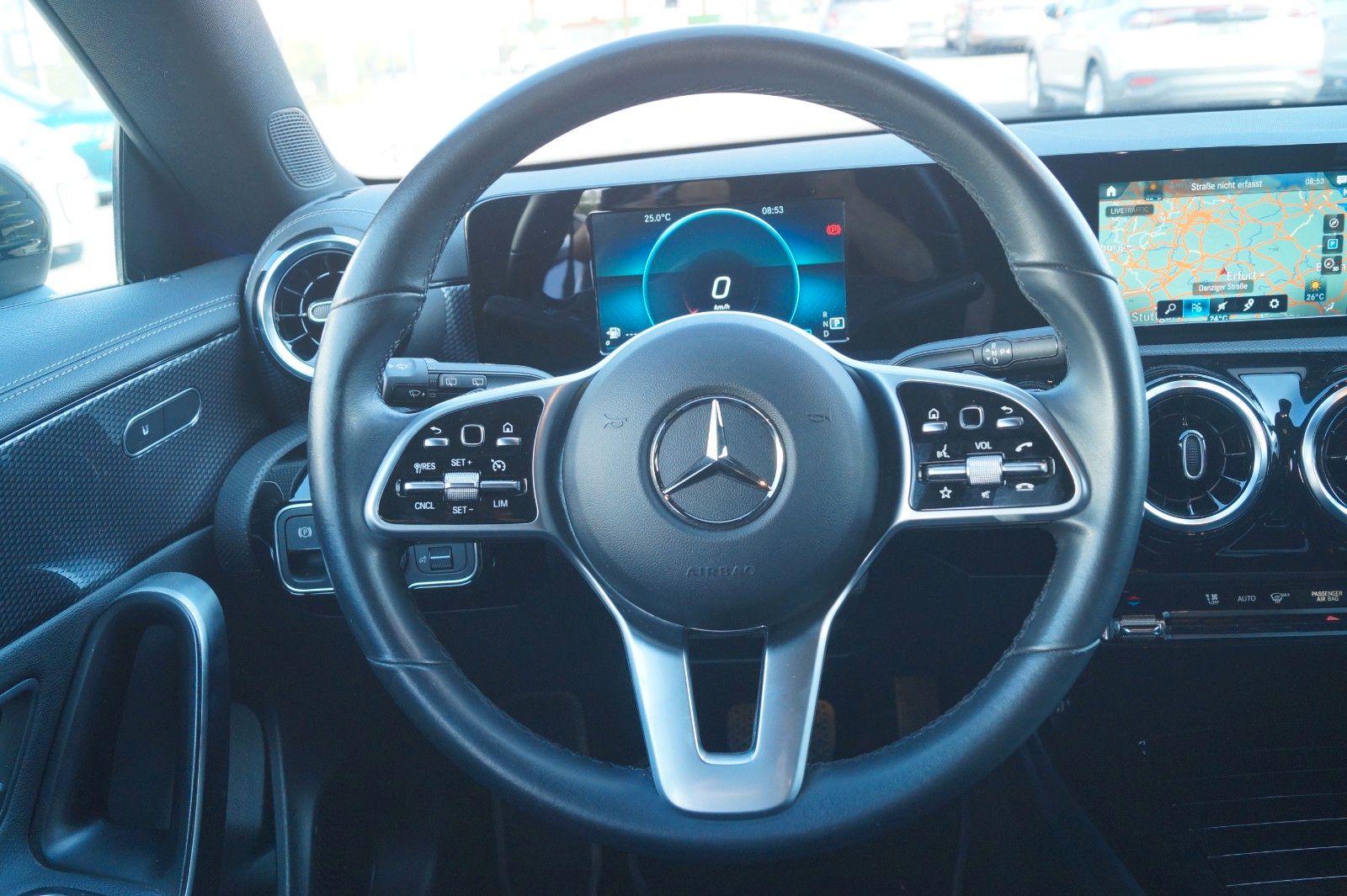 Fahrzeugabbildung Mercedes-Benz CLA Shooting Brake CLA 200 d