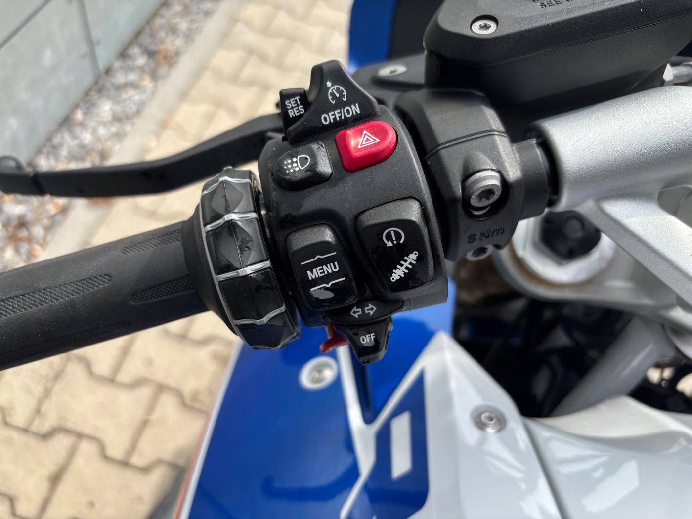 Fahrzeugabbildung BMW R 1250 RS Sport 3 Pakete Akrapovic Seitenkoffer