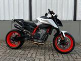 KTM 890 Duke R, TÜV Neu, Service Neu, MIVV - KTM 890 DUKE